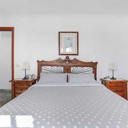 El Quintero Apartment